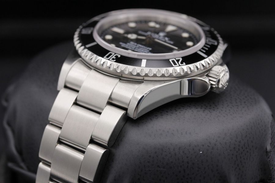 Rolex Sea-Dweller 16600